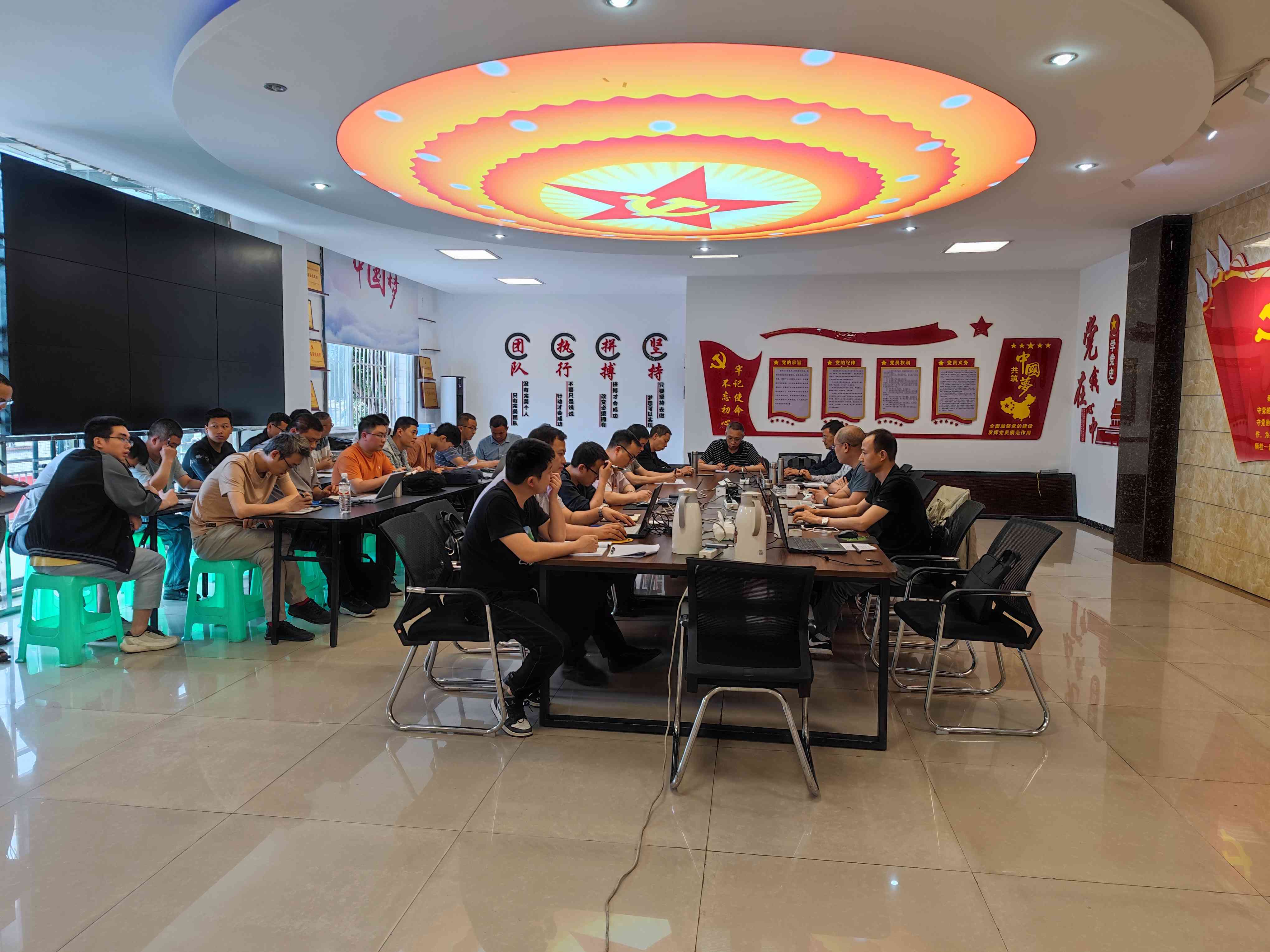 四川中科森科技有限公司煤矿技术服务项目组与川南煤业公司鲁班山北矿开展2023年度第二次现场技术交流会